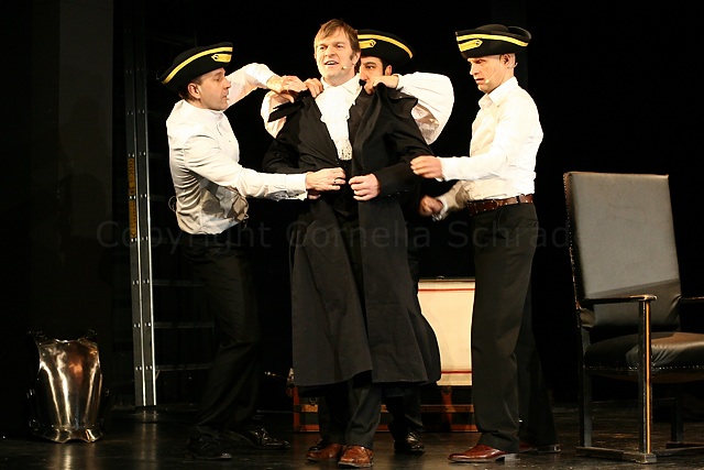 Schillers Saemtliche Werke... Leicht Gekuerzt