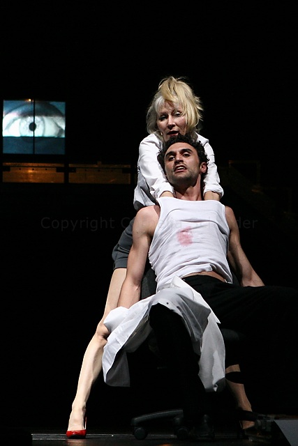 Wer einmal aus dem Blechnapf frist