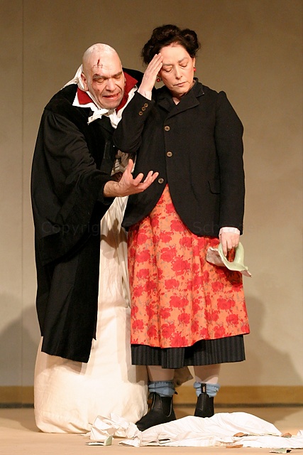 Der Zerbrochene Krug