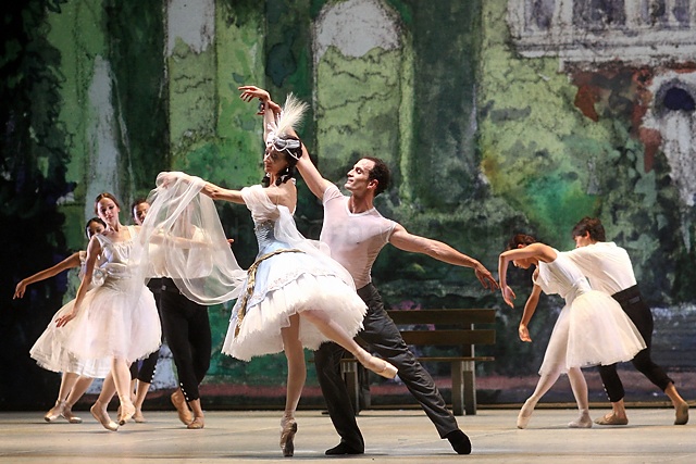 Hommage aux Ballets Russes