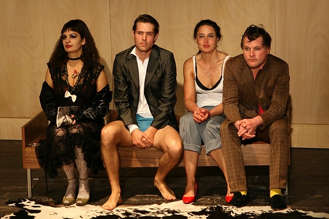 Rose - oder Liebe ist nicht genug